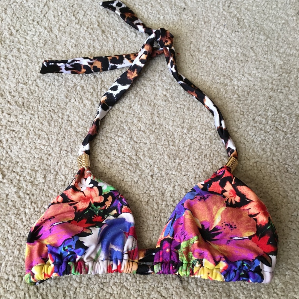 Bikini top
